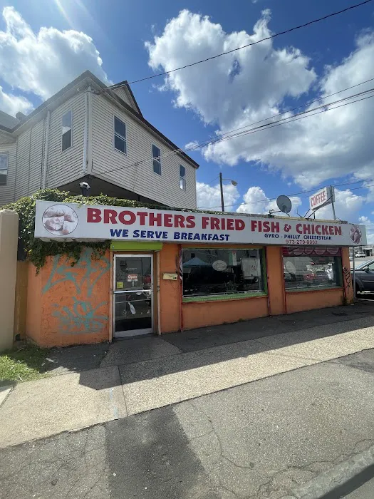 Brothers Fried Fish and Chicken Picture 3