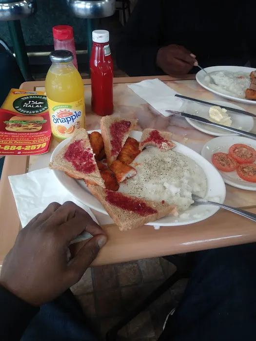 Super Mario Halal Restaurant Picture 2