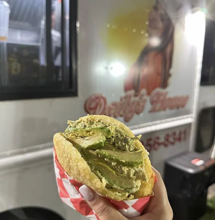 Deily's House Food Truck Picture 5
