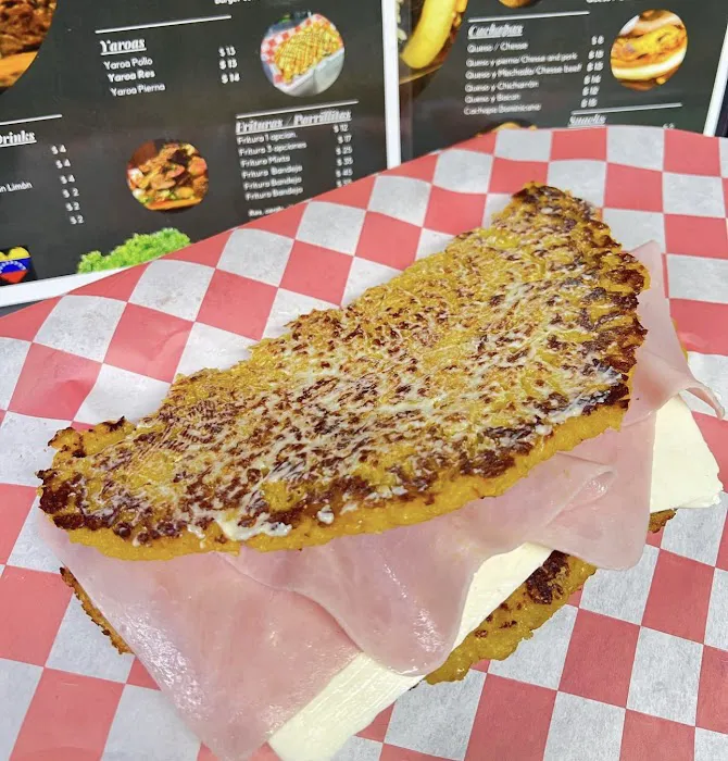 Deily's House Food Truck Picture 8