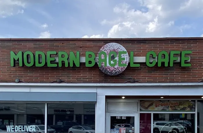Modern Bagel Cafe Picture 8