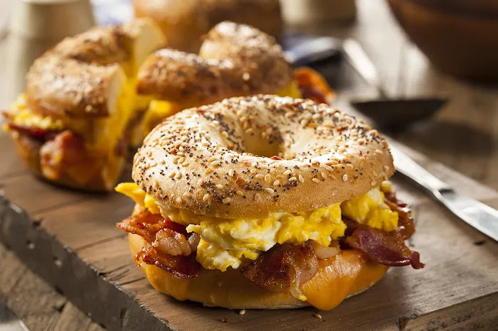 Modern Bagel Cafe Picture 7