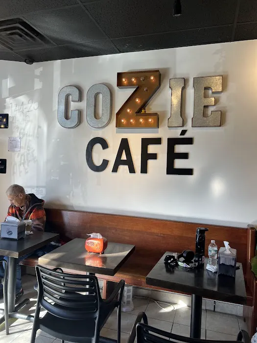CoZie Café Picture 5
