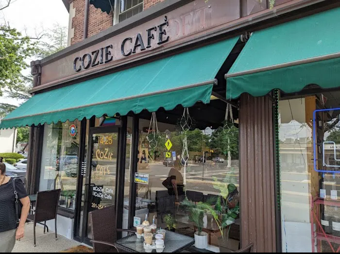 CoZie Café Picture 6