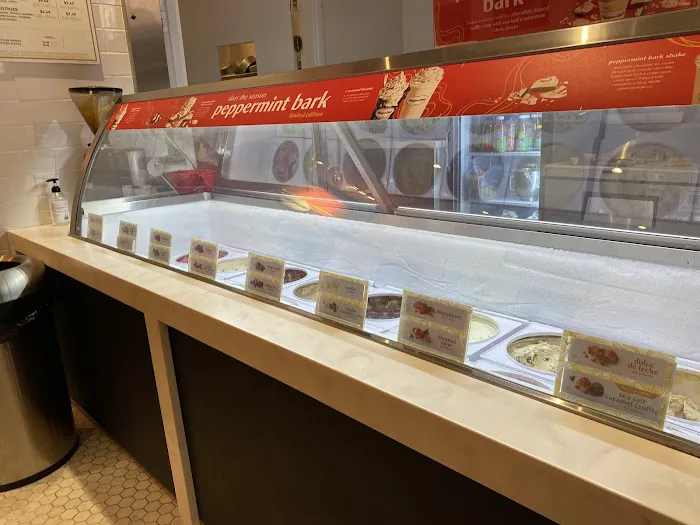 Häagen-Dazs Ice Cream Shops Picture 1