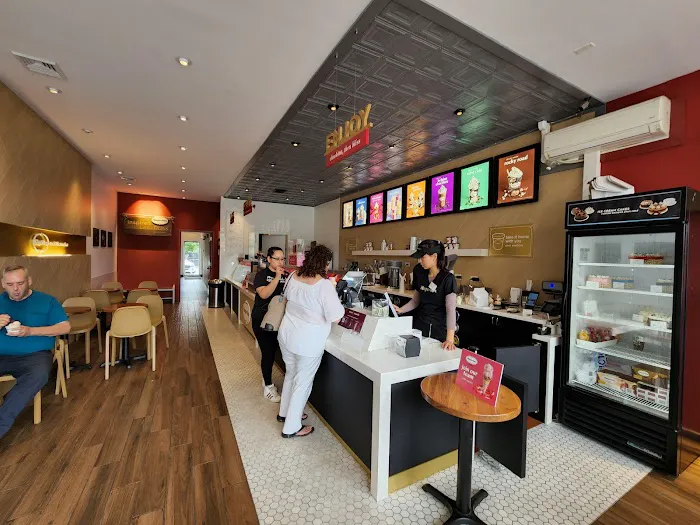 Häagen-Dazs Ice Cream Shops Picture 4
