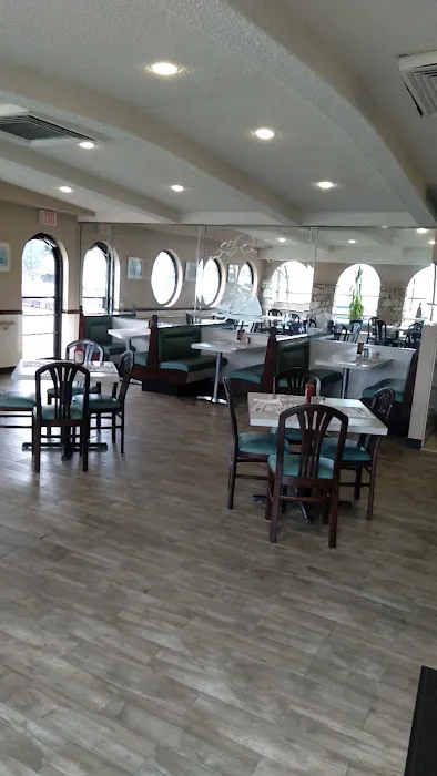 Land & Sea Restaurant Picture 6