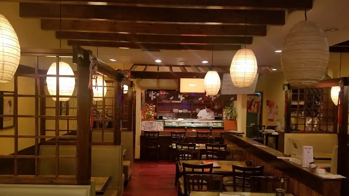 Mei Sushi Japanese Restaurant Picture 1