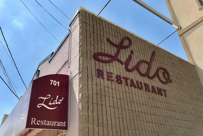 Lido Restaurant Picture 10