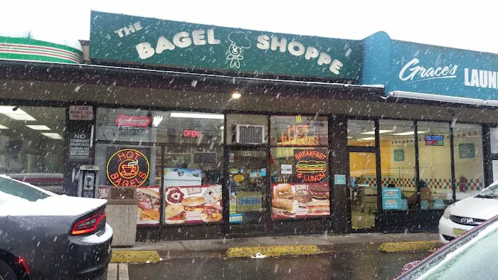 The Bagel Shoppe Picture 9