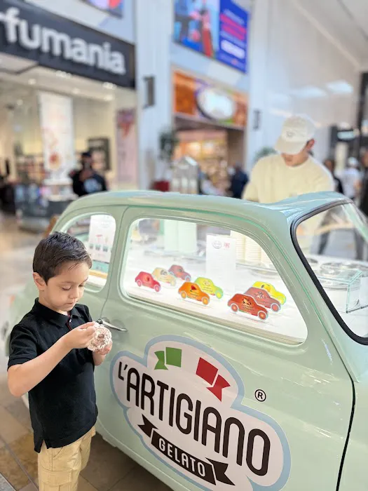 L'Artigiano Gelato Picture 5