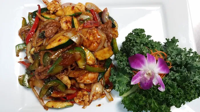 Yan Asian Restaurant Picture 8
