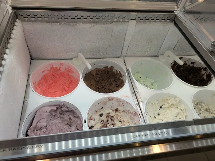 Ice Cream Charlie's Picture 5