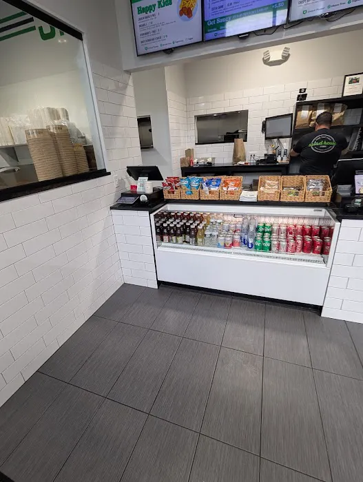 Salad House Picture 4