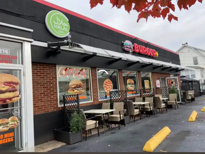 BURGER+ Clifton NJ Picture 1