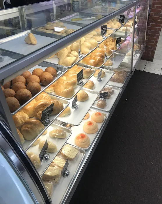 Macondo Restaurant & Bakery Picture 7