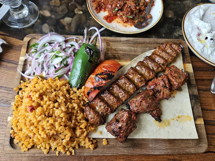 Istanbul Cafe and Restaurant Picture 7