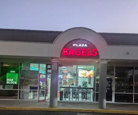 Plaza Bagels & Deli
