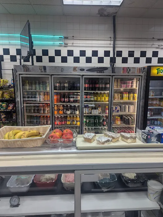Plaza Bagels & Deli Picture 9