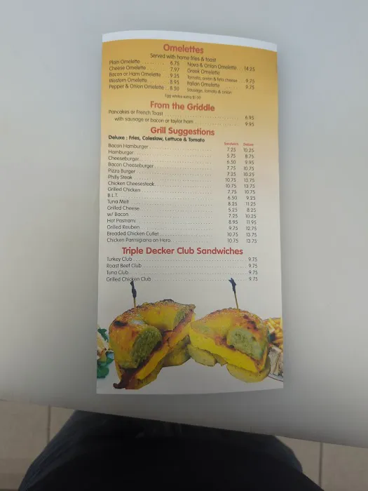 Plaza Bagels & Deli Picture 4