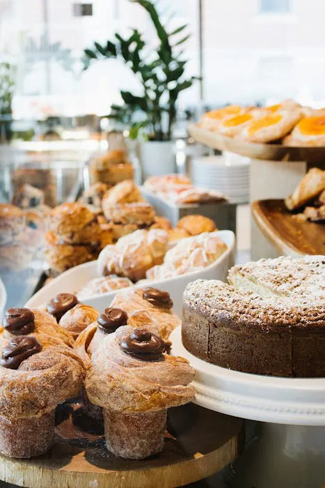 Deja Vu Bakery Picture 1