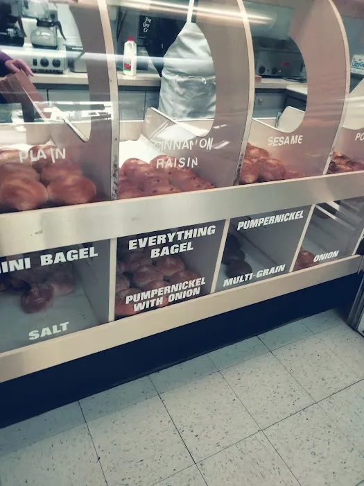 Nicks Hot Bagels Picture 4