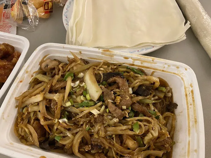 Huang's Kitchen Picture 4