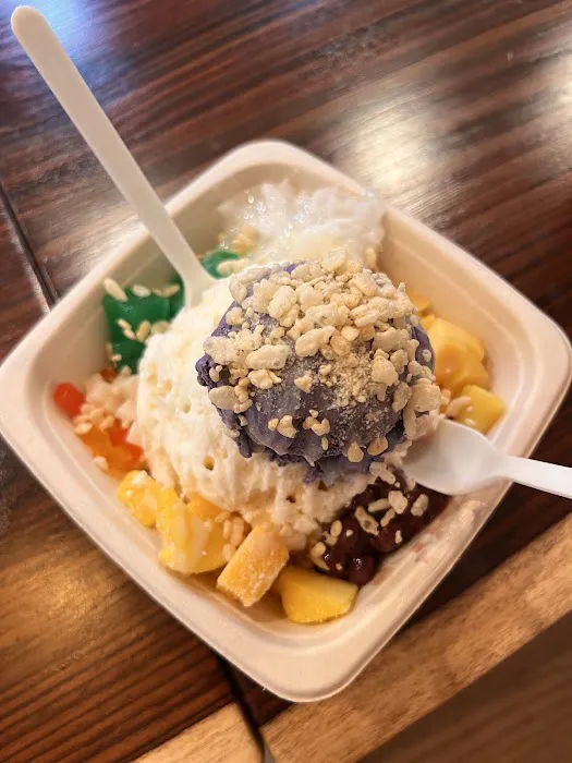 Kailani Shave Ice & Ramen Picture 6