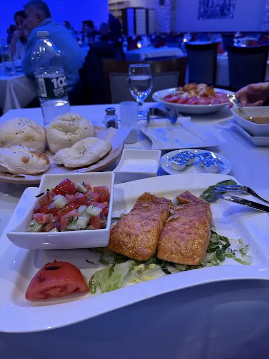 Mado Restaurant Picture 4