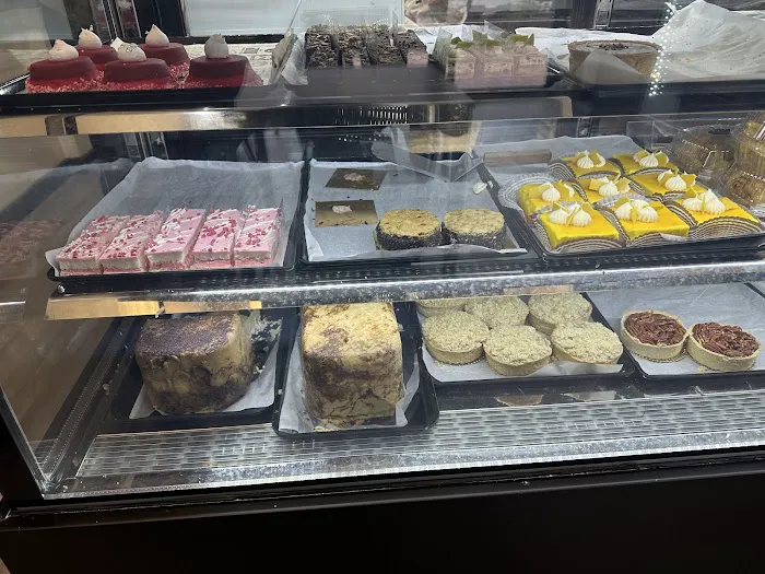 NOIR Bakery & Cafe Picture 10