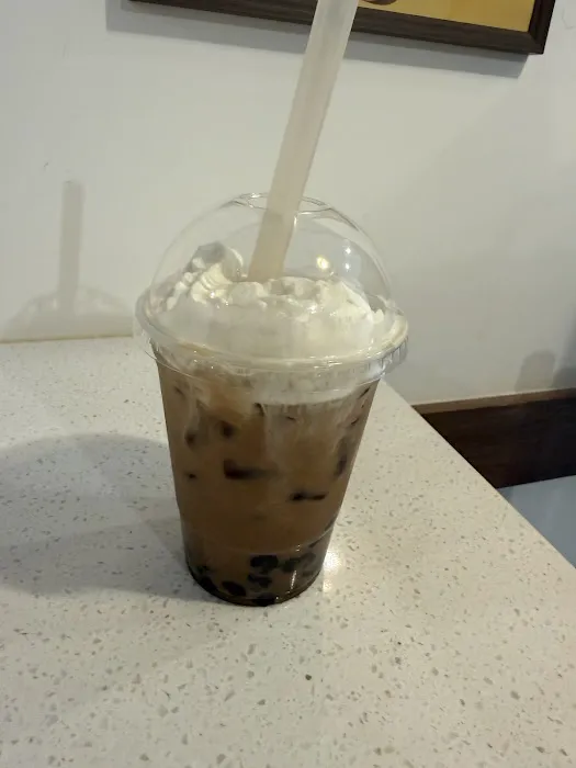 Crystal Bloom Cafe Picture 6