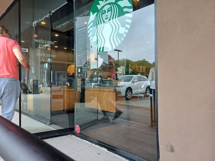 Starbucks Picture 7