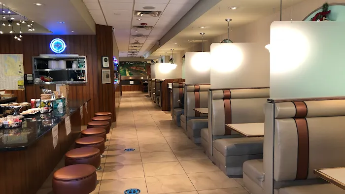 Great Neck Diner Picture 9