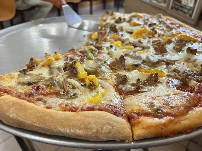 Francesca's Pizzeria Picture 6