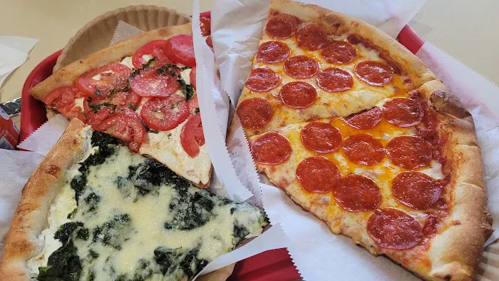 Rosa's Pizzeria Picture 7