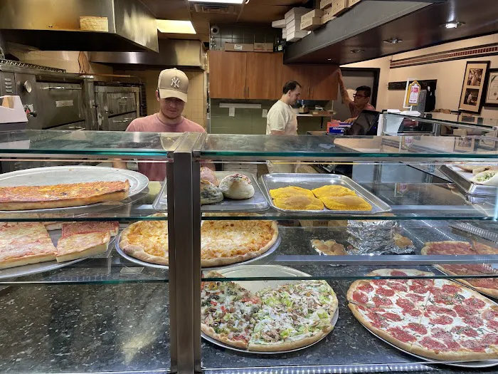 Rosa's Pizzeria Picture 9