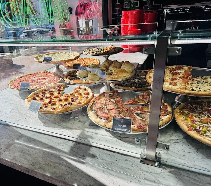 Bravo Pizza (K) Picture 7
