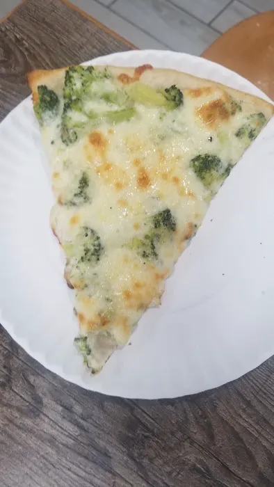 La Pizzeria Picture 1