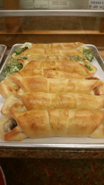 La Pizzeria Picture 7