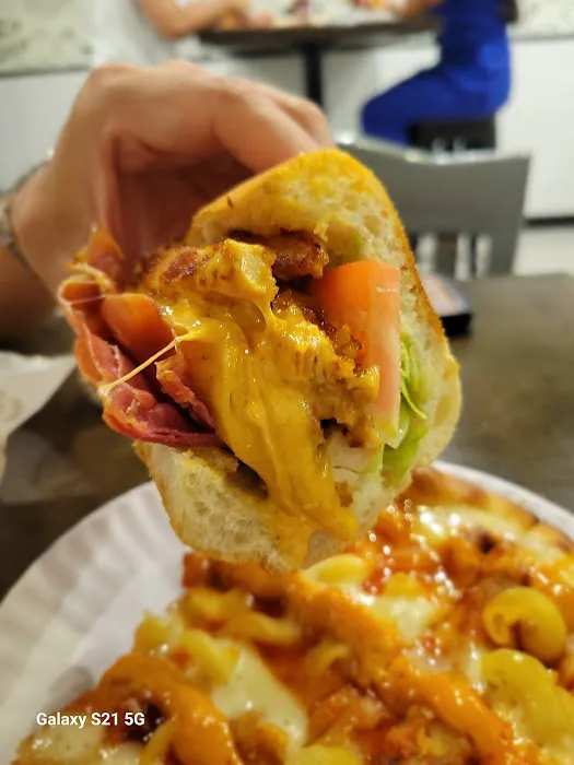 Krave It Pizza & Sandwich Joint Picture 1