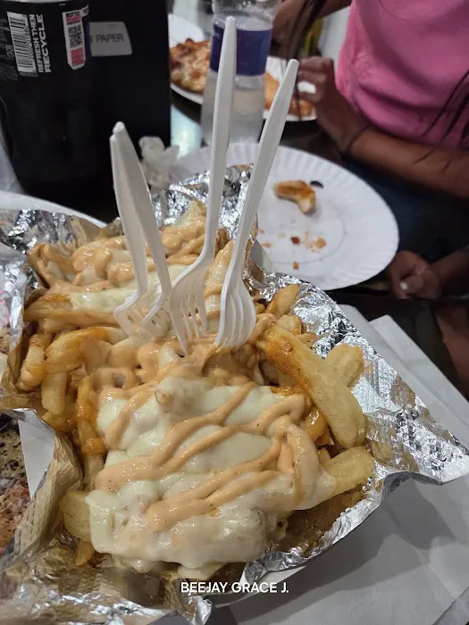 Krave It Pizza & Sandwich Joint Picture 6