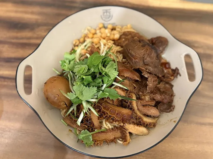JiBeiChuan Rice Noodle & Ramen 季北川花胶鸡汤米粉 Bayside 呗赛 Picture 1