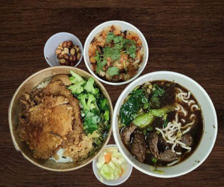 Ooodles Noodle House Taiwanese Eats