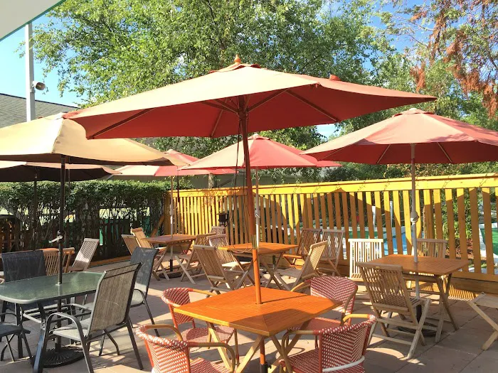 Alley Pond Sports Bar & Grill Picture 8