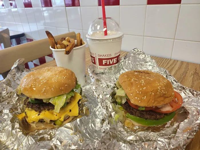 Five Guys Picture 9