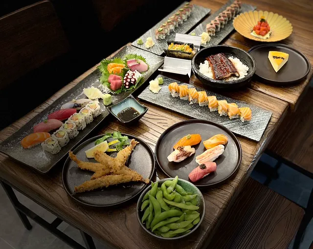 Nami Sushi Picture 1
