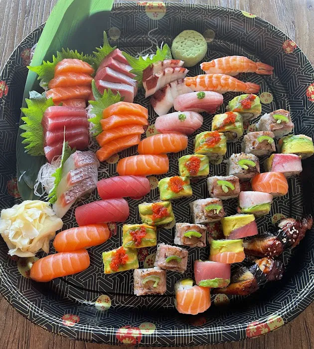 Nami Sushi Picture 10