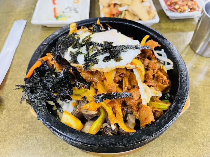 Song's Family Food Court Picture 3