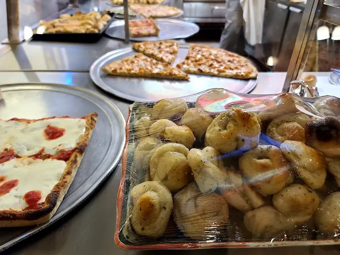 Napoli Pizza & Restaurant Picture 8