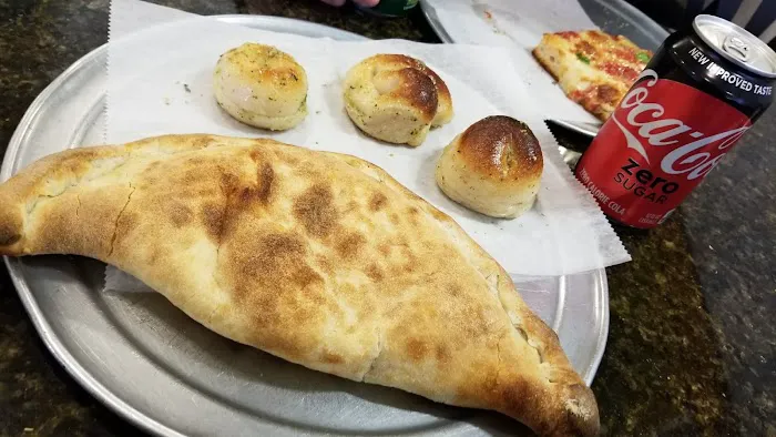 Napoli Pizza & Restaurant Picture 6
